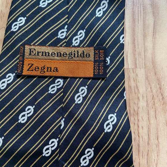 Ermenenegildo Zegna silk tie - Picture 3 of 3